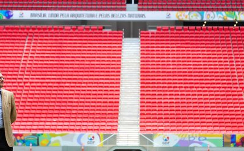 Fifa pede para governo garantir o direito de o público ver os jogos da Copa
