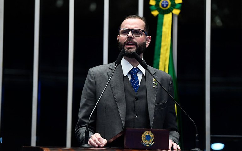 Seif apoia PEC que criminaliza porte ou posse de qualquer quantidade de droga