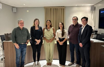 Cibele Moura participa de apresentação da Fecomércio-AL sobre uso de IA para fortalecer o comércio alagoano