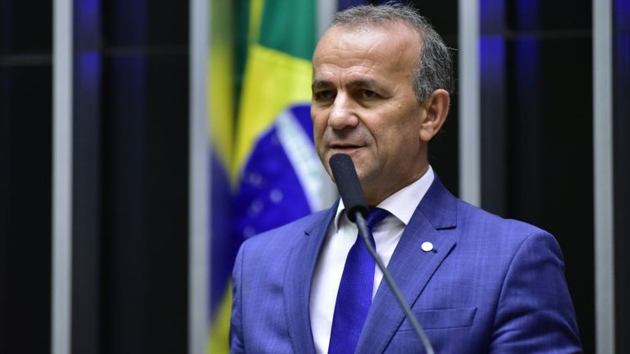 Comissão sobre rompimentos de barragens debate situação de esportistas aquáticos