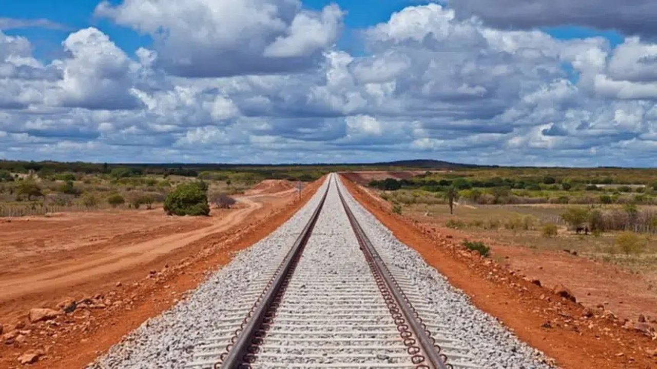 Ferrovia desperta forte interesse em rivais da Rumo