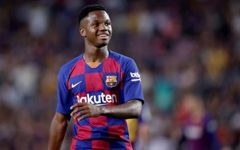 Barcelona recusa R$ 560 milhões do Manchester United por Ansu Fati, diz jornal