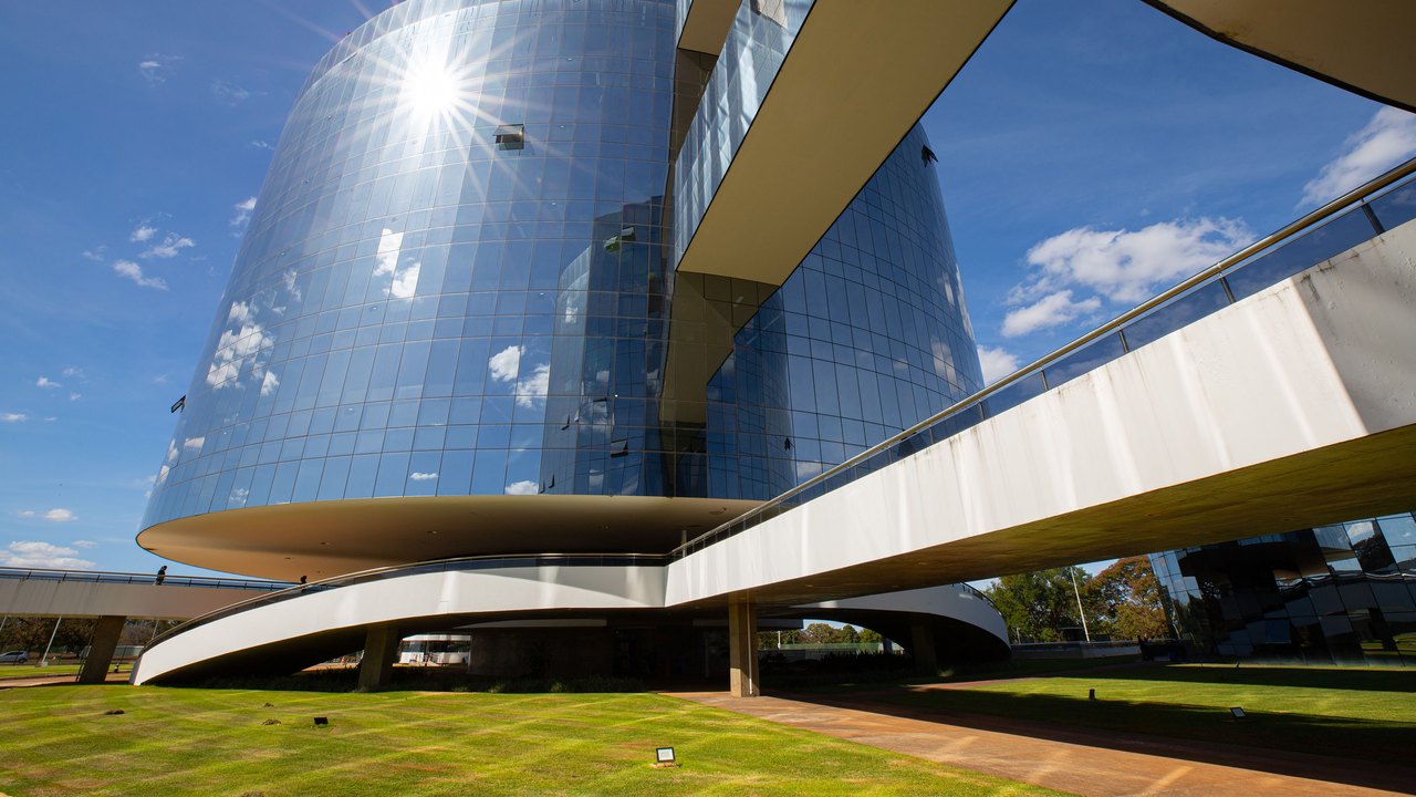 PGR se opõe a recurso de Bolsonaro para receber visitas