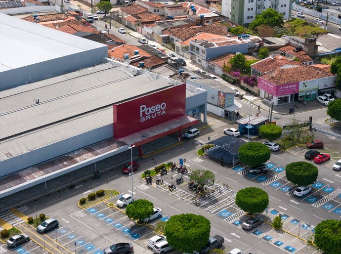 Paseo Gruta distribui brindes personalizados no Bloco Pinto da Madrugada neste sábado