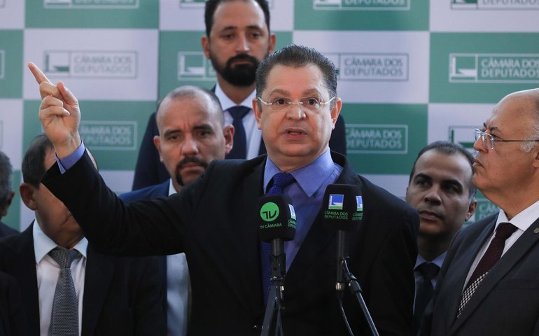 'Questão de fé': bancada evangélica no Congresso escolhe líder em meio a 'racha' inédito