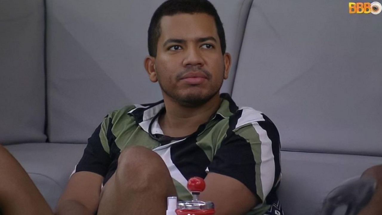 BBB 23: Alagoano Bruno Gaga aperta botão de desistência do reality
