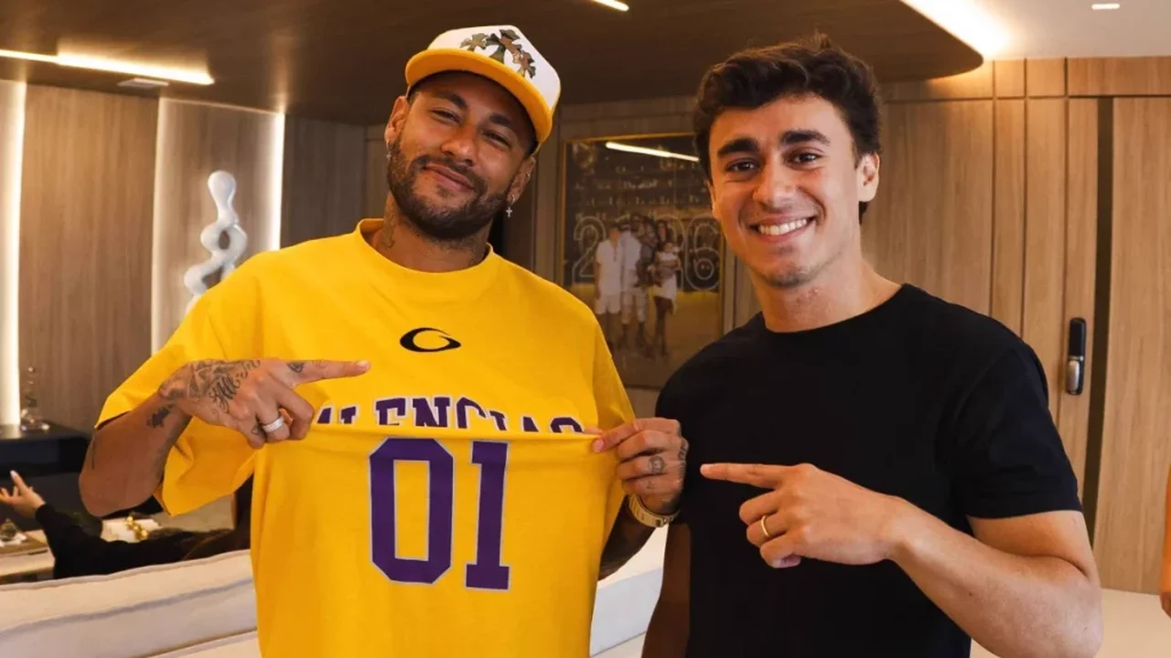 Neymar reforça apoio a Flávio Bolsonaro em vídeo com Nikolas Ferreira