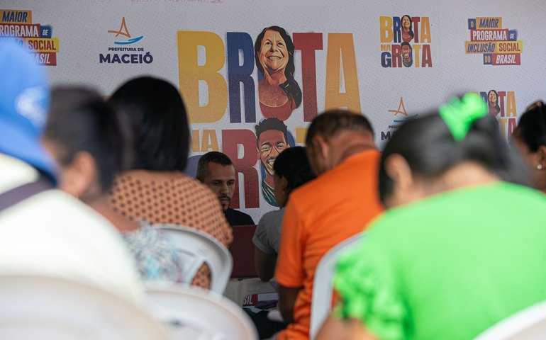 Brota na Grota: Ação do Cadastro Único beneficia moradores do Jardim Petrópolis