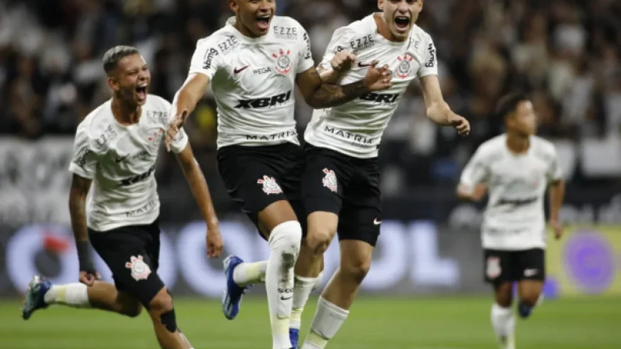 Corinthians bate Novorizontino com hat-trick de Arthur Sousa e decide Copinha contra Cruzeiro