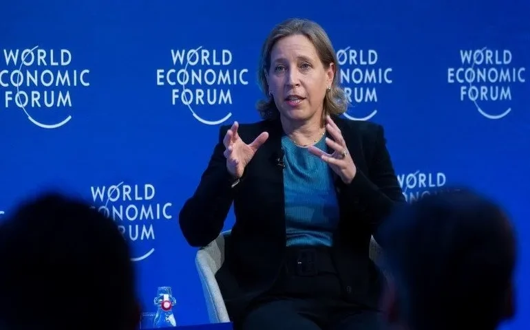 Susan Wojcicki, ex-CEO do YouTube, morre aos 56 anos