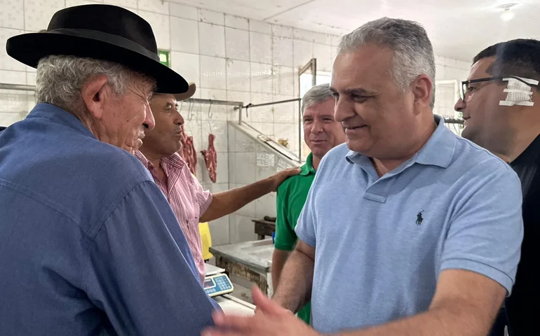 Alfredo Gaspar fortalece presença no Sertão e ganha apoio popular em agendas por Alagoas