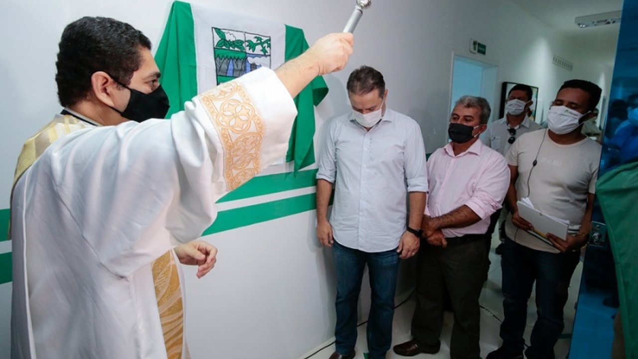 Entrega de hospital de Boca da Mata reafirma compromisso do Governo com a saúde