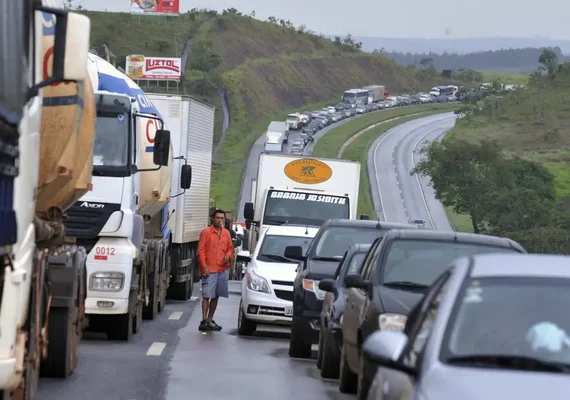 Justiça determina que governo mantenha radares em funcionamento nas rodovias federais