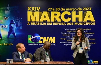 Soluções para rateio de recursos públicos e condições de estradas vicinais norteiam debates em arenas 