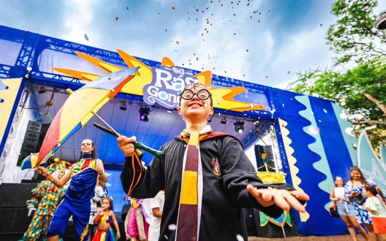 Carnaval de Maceió prossegue neste domingo com direito à transmissão ao vivo do desfile da Beija Flor