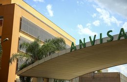Anvisa torna permanente o serviço de entrega de remédio controlado em casa