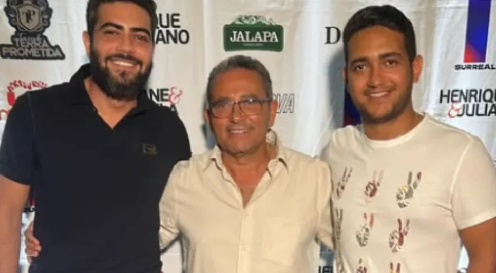 Henrique, Juliano e seu pai. Fonte: Internet