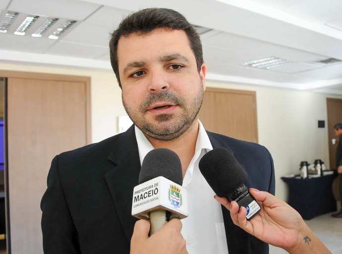 Emissão de nota fiscal avulsa pode ser feita pela Internet no site da Finanças