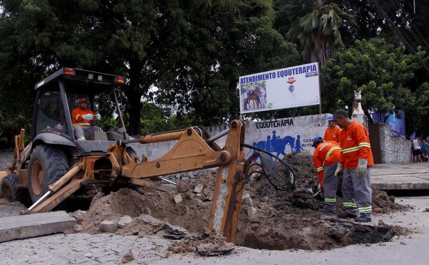 Prefeitura inicia troca de tubulação de drenagem na Feirinha do Tabuleiro