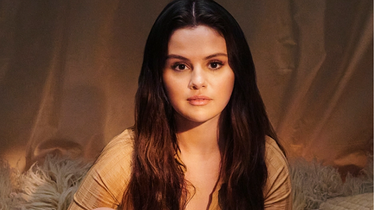 Selena Gomez lança single e documentário pessoal