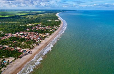 Coruripe ganha destaque em guia internacional da Netflix sobre destinos turísticos do Brasil