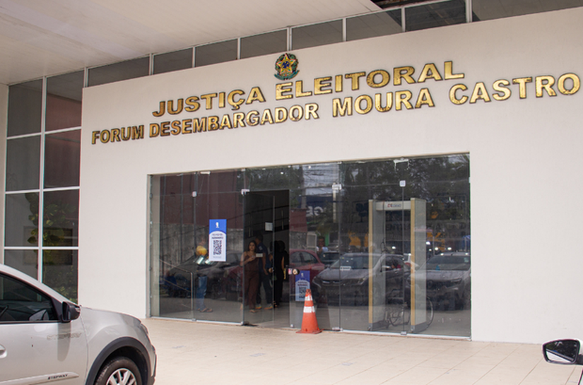 Unidades da Justiça Eleitoral seguem funcionando para emissão de certidões e segunda via de título