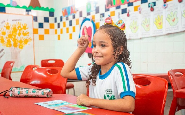 Prefeitura inicia matrículas para alunos e alunas da Rede Municipal a partir da próxima terça (6)