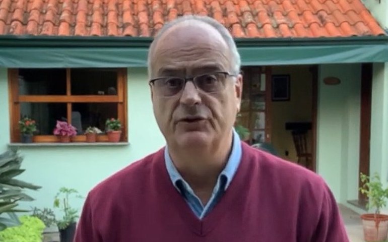 Ex-árbitro Marsiglia critica postura de juízes mais jovens: 'Essa geração virou um pouco nutella, usa o VAR como bengala'