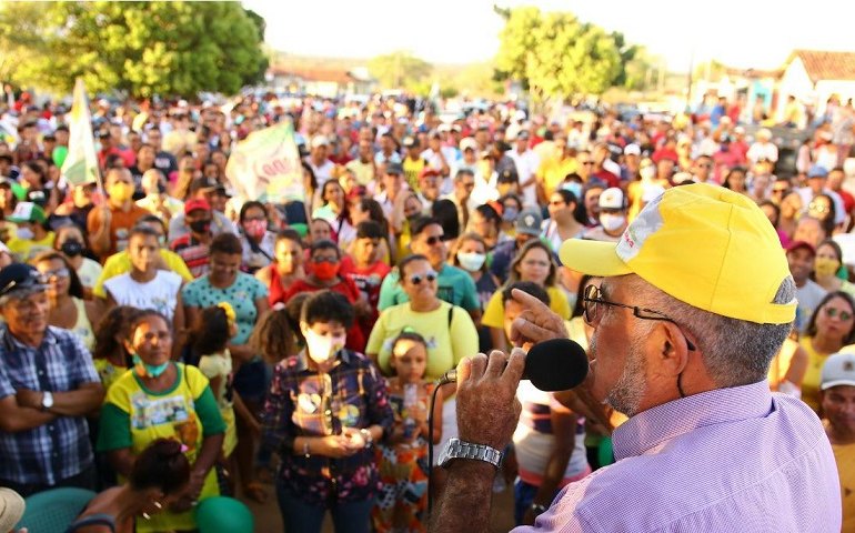 Igaci: Petrúcio Barbosa visita povoados Santo Antônio e Caraibinhas: “Governador Renan Filho será parceiro das mudanças”