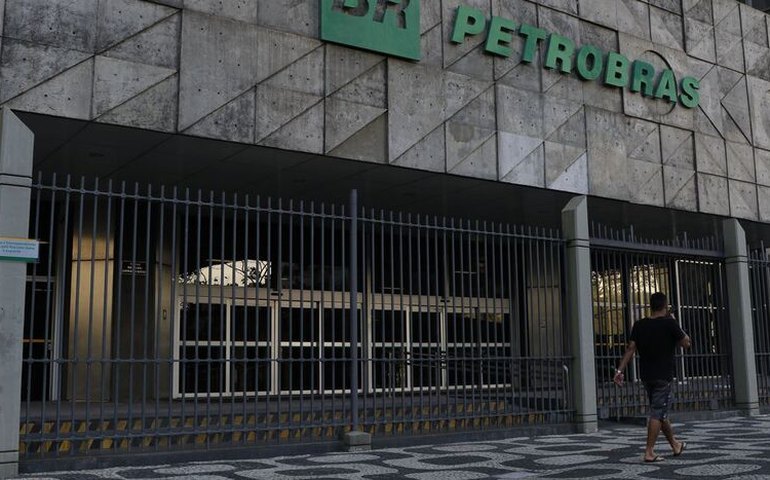 Petrobras bate recorde de construção de poço em águas profundas: 35 dias
