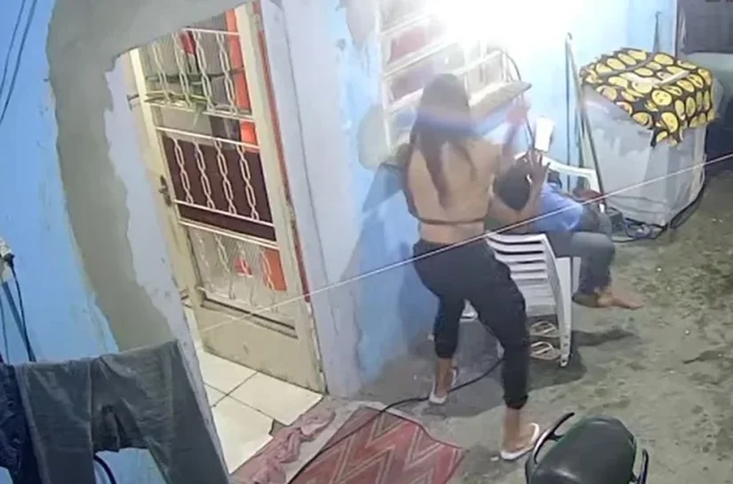 Mulher é assassinada com golpes de faca enquanto amamentava em SP