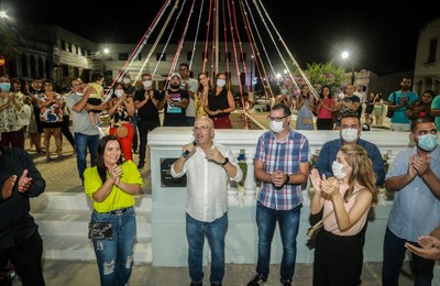 Prefeito Ronaldo Lopes entrega mais um investimento para o povo de Penedo