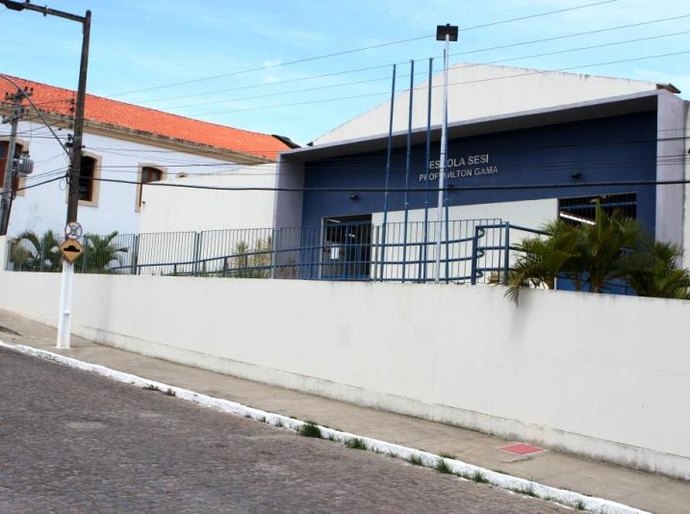Prefeitura e Fiea firmam convênio para uso da Escola do Sesi em Marechal