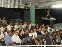 Programação desta noite inclui conjuntos e bandas convidadas