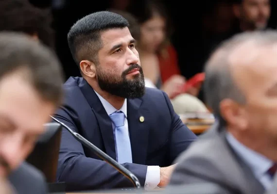 Deputado Fabio Costa confronta ministro sobre drogas, aborto e desencarceramento