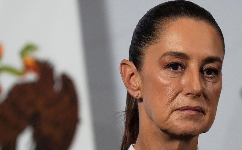 Presidente do México descarta ação militar dos EUA no país; Casa Branca evita negar operação