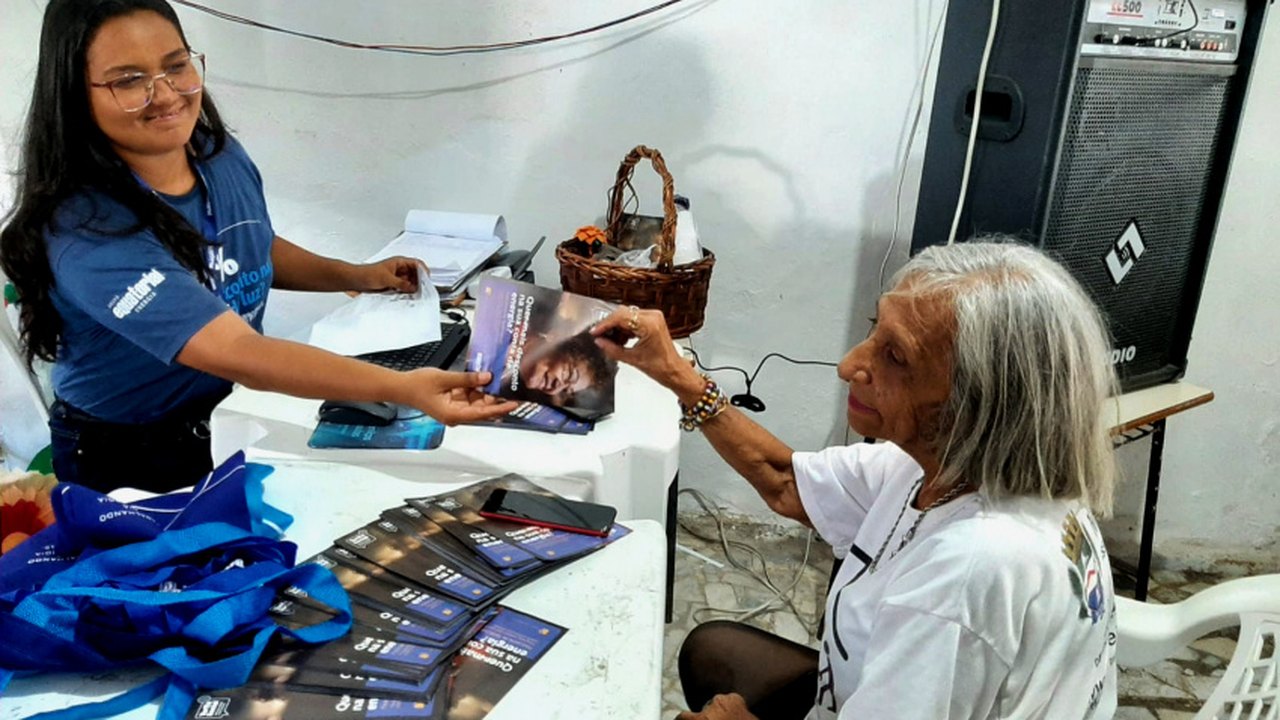Cras Área Lagunar realiza atividade com grupo de idosos