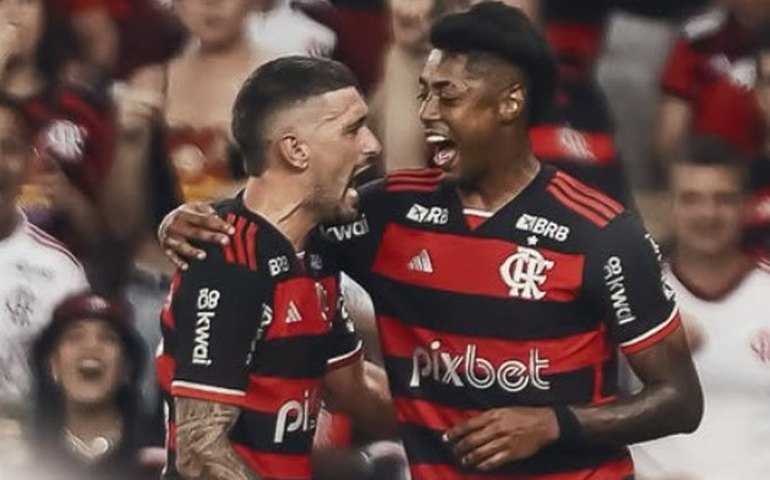 Molecada decepciona e campeão Flamengo larga ano com derrota para o Boavista no Carioca