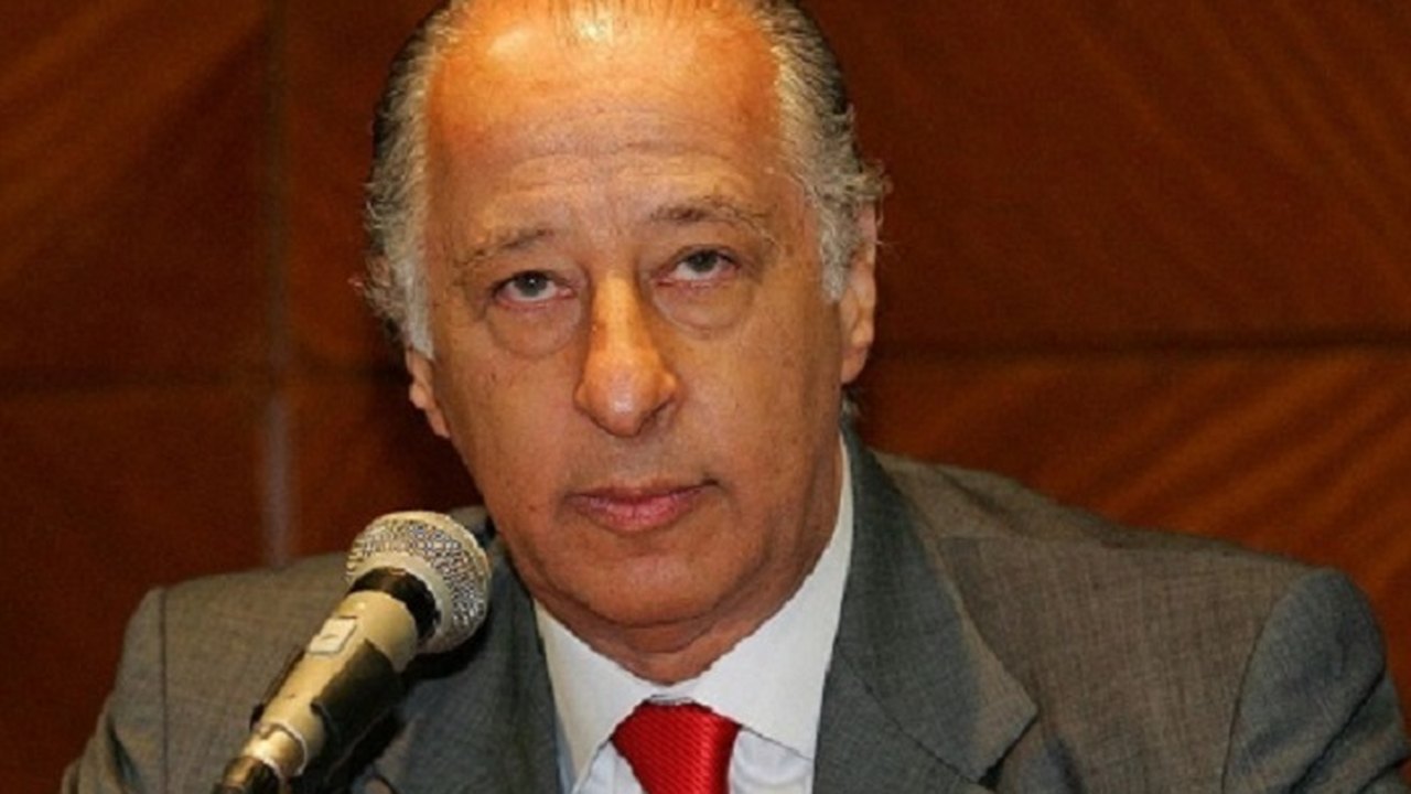 Del Nero doou dinheiro vivo a ex-namoradas, diz jornal