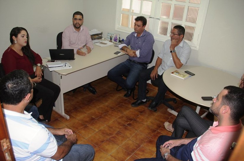 Farmacêuticos dos municípios do Conisul participam do 1º planejamento do ano