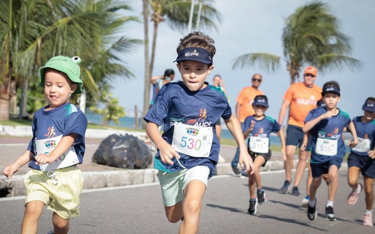 Sesau participa de abertura do 8º Congresso Estadual de Secretarias Municipais de Saúde de Alagoas