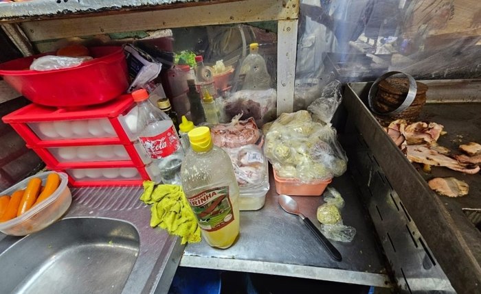 Vigilância Sanitária interdita food truck na Ponta Verde