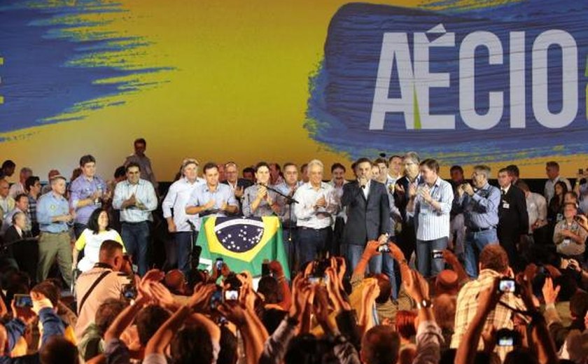 PSDB oficializa Aécio Neves como candidato a presidente da República
