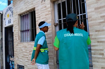 Projeto Ecoponto Aqui conscientiza moradores do Trapiche da Barra