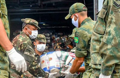 Forças Armadas auxiliam o povo brasileiro há 14 meses