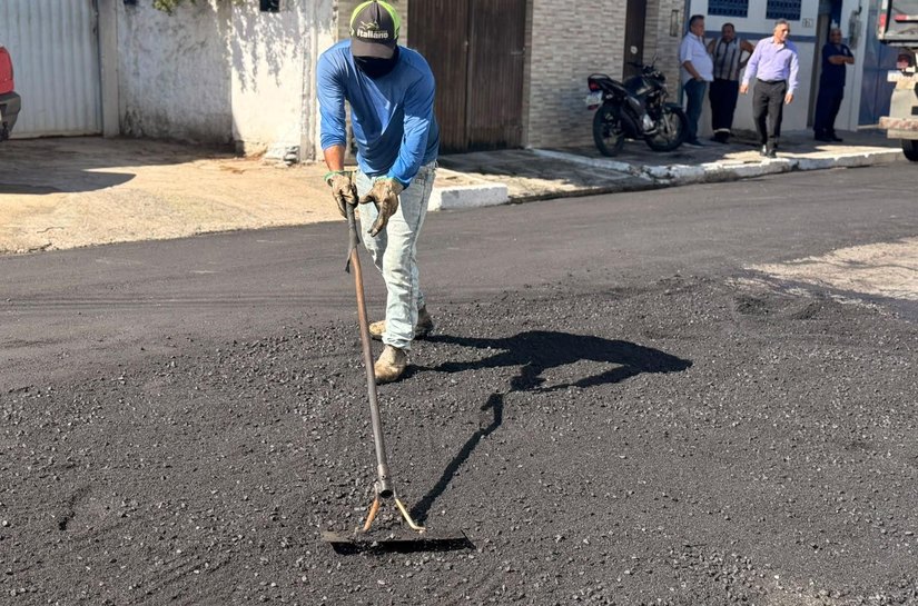 Infraestrutura recupera asfalto e reforça segurança viária em Maceió