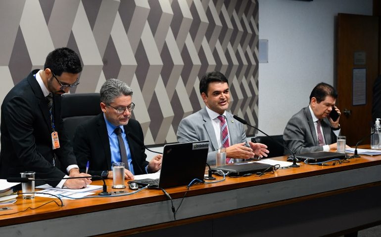 Relator defende equilíbrio na compensação de créditos de decisões judiciais