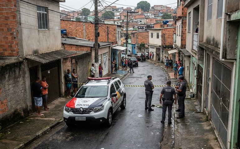 Operação da PM em Paraisópolis termina com suspeito baleado