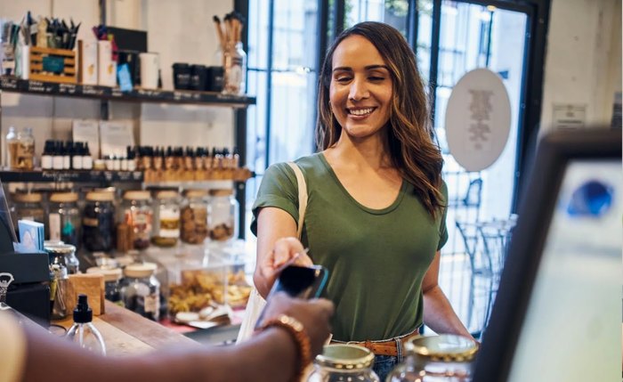 77% dos brasileiros gostariam de aproveitar a Semana do Consumidor para quitar dívidas