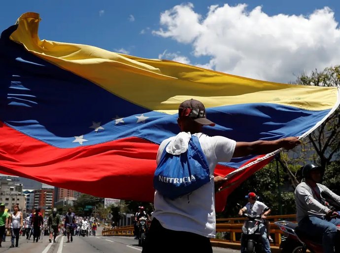 Entenda como funciona e quais as críticas à eleição na Venezuela